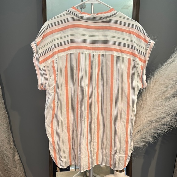 LOFT Pink and Gray Boxy Button Down Shirt - Picture 6 of 6